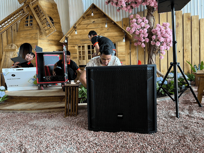 dan acoustic cho nha hang quan 7 3