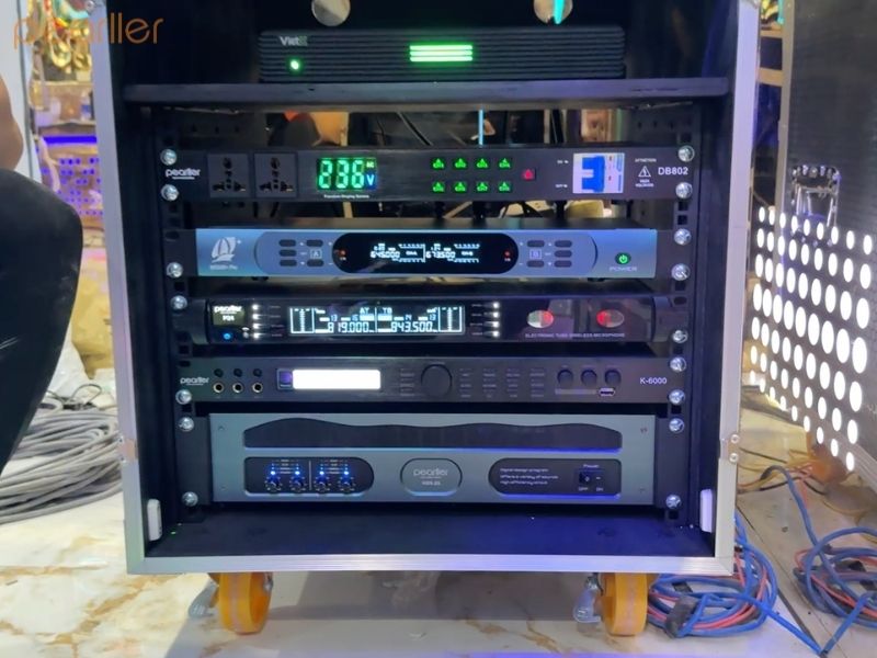 lap dat dan karaoke jbl phong hat