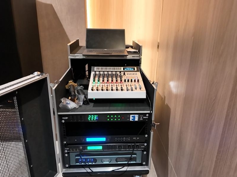 mixer cho dan karaoke gia dinh