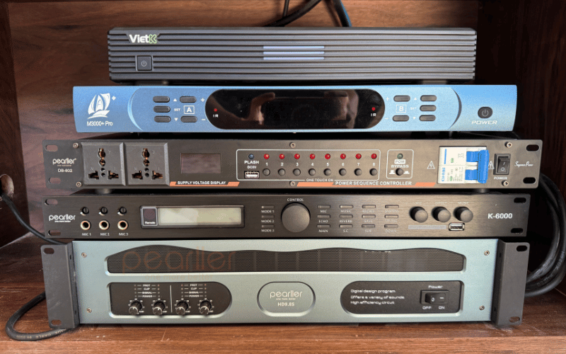 he thong loa karaoke kp4010g2 cho phong hat tai gia (3)