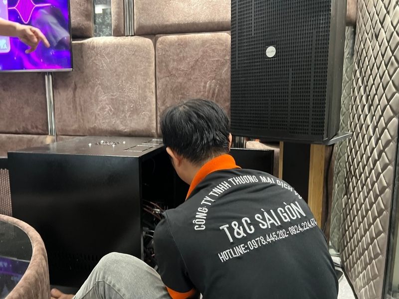 loa sub điện