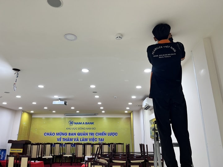 lắp đặt âm thanh văn phòng NamA Bank (6)
