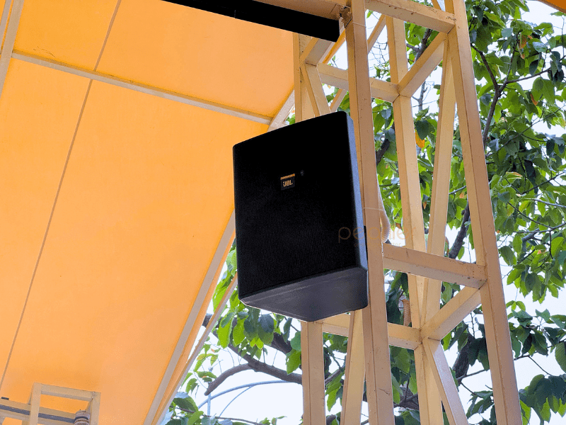 he thong am thanh nha hang jbl 1