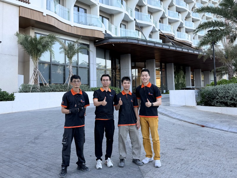 loa treo tuong